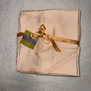 Hill House Peach Dinner Napkins